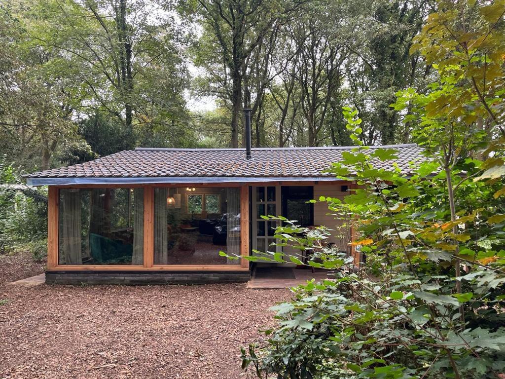 Huisje In Het Bos Зюдларен Экстерьер фото